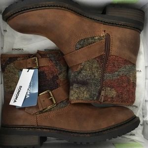 SONOMA Brown Zip Up Ankle Boots